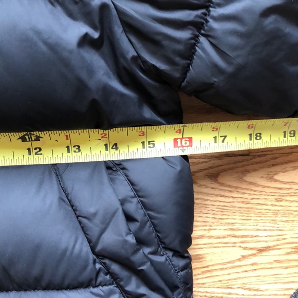 EUC Old Navy XS SUPER WARM kids jacket - Picture 9 of 9